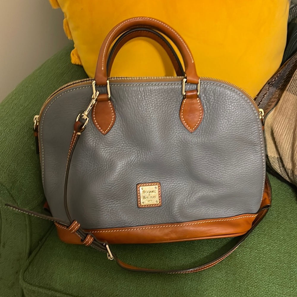 Dooney & Bourke pebble grain zip satchel